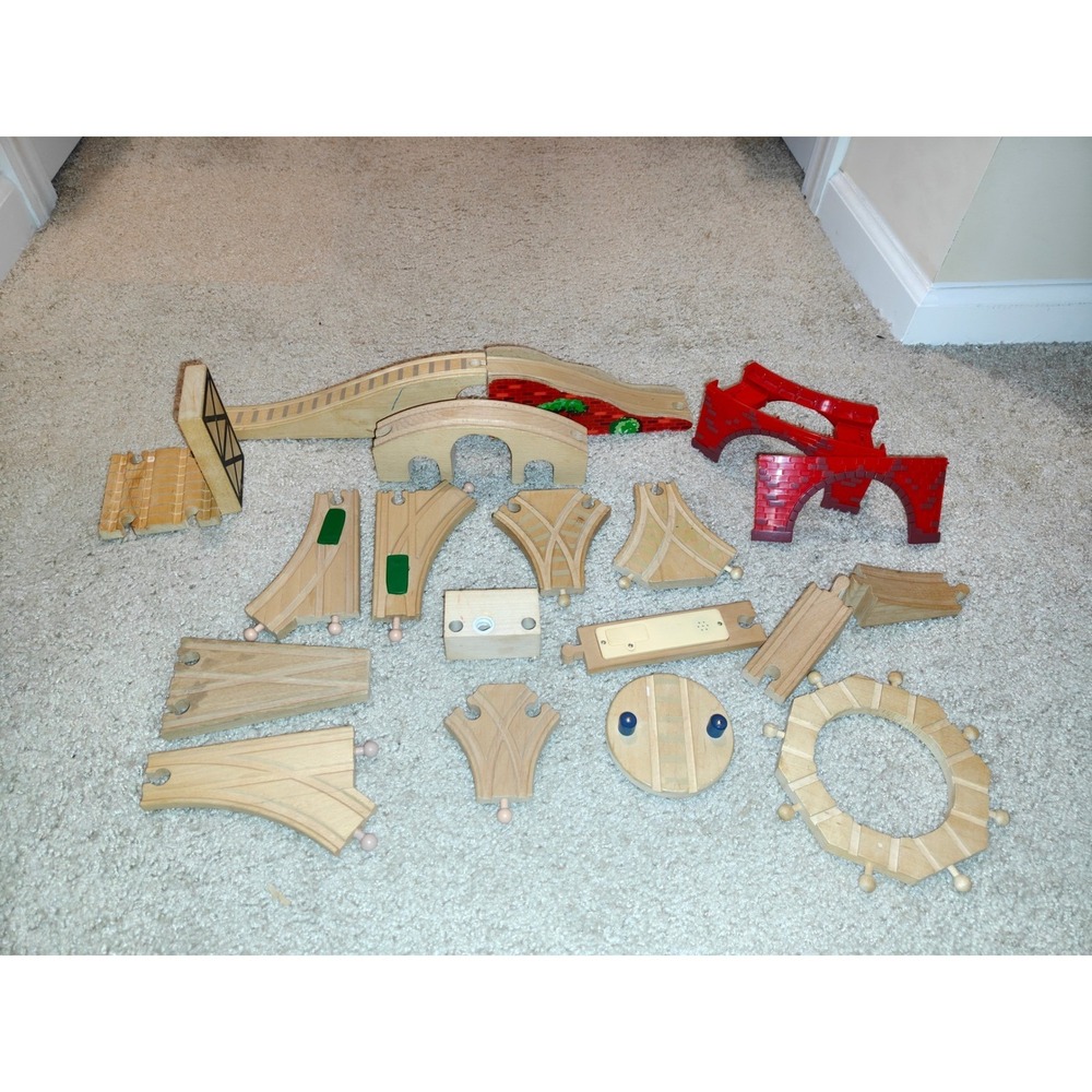 Wooden Train Track Expansion Set Bridge Turntable Switch Tracks 16 Pieces